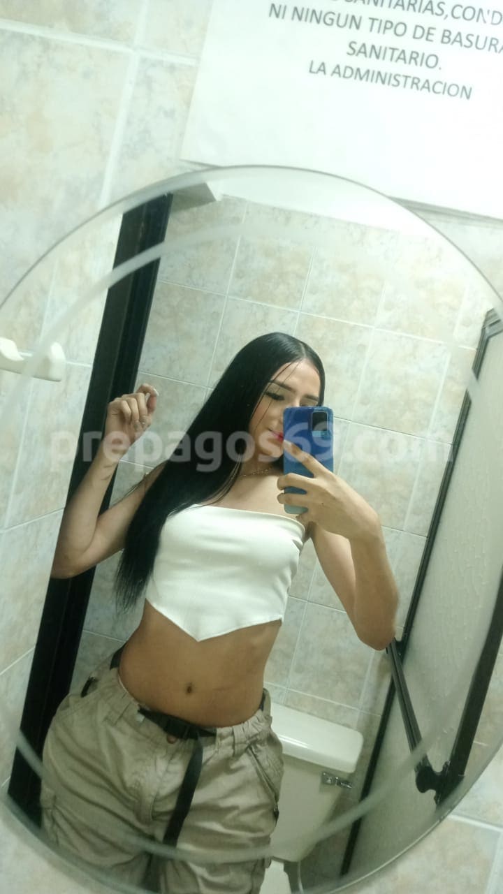nicole 	trio 	con 	dos 	hombres 	cambio 	de 	roles 	3242719117 	travestis 	medellin